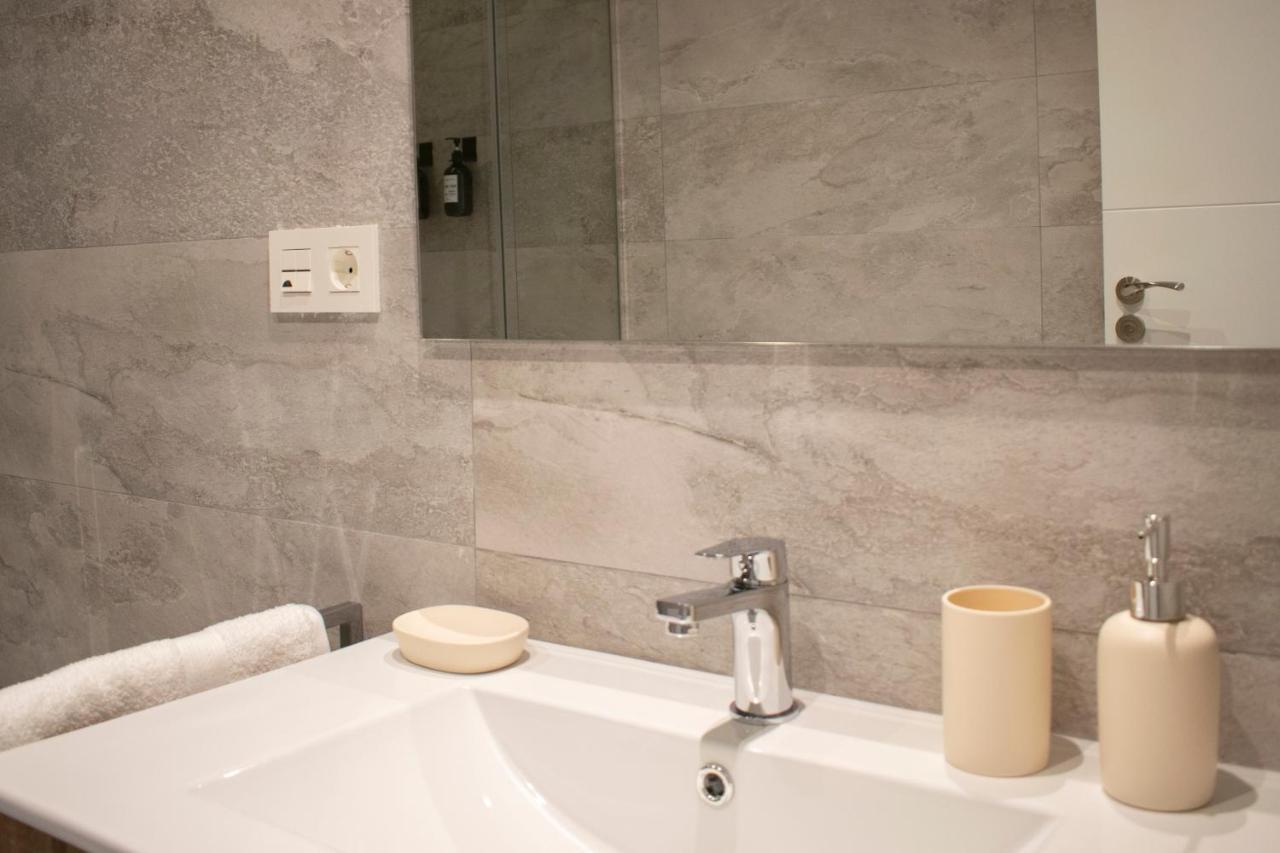 Deluxe Apartament 알칼라 라 레알 외부 사진